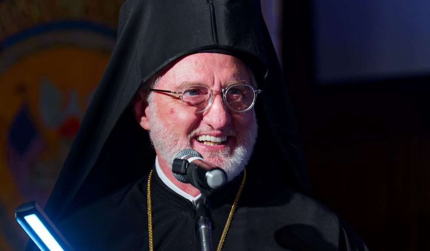 Archbishop urges support for Greece’s foreign policy
