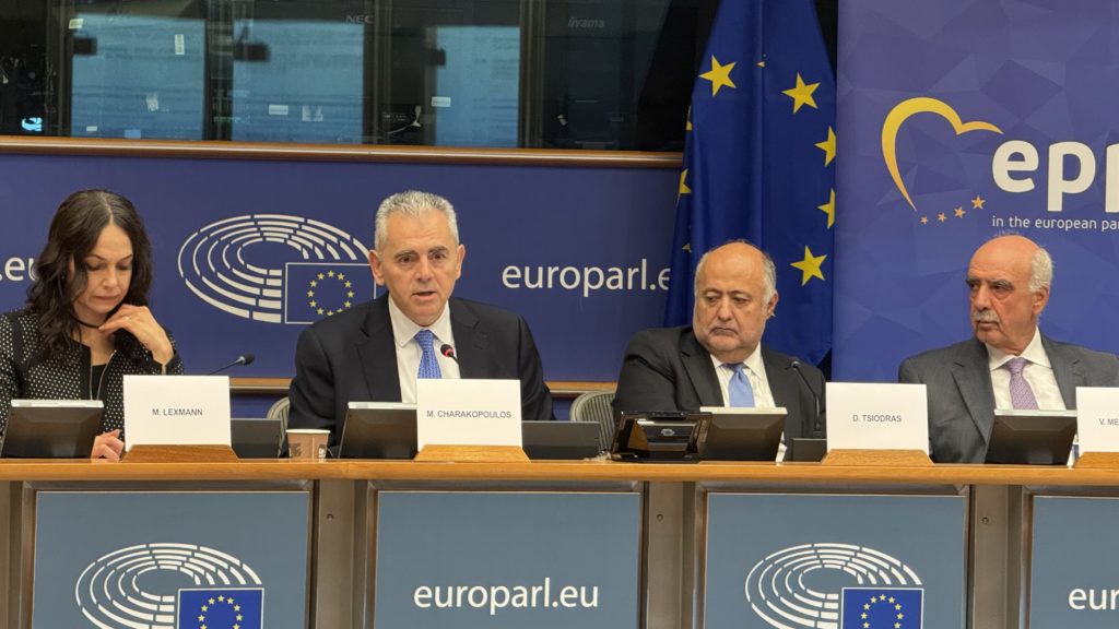 Μάξιμος Χαρακόπουλος: «Πυξίδα μας οι χριστιανικές αξίες»